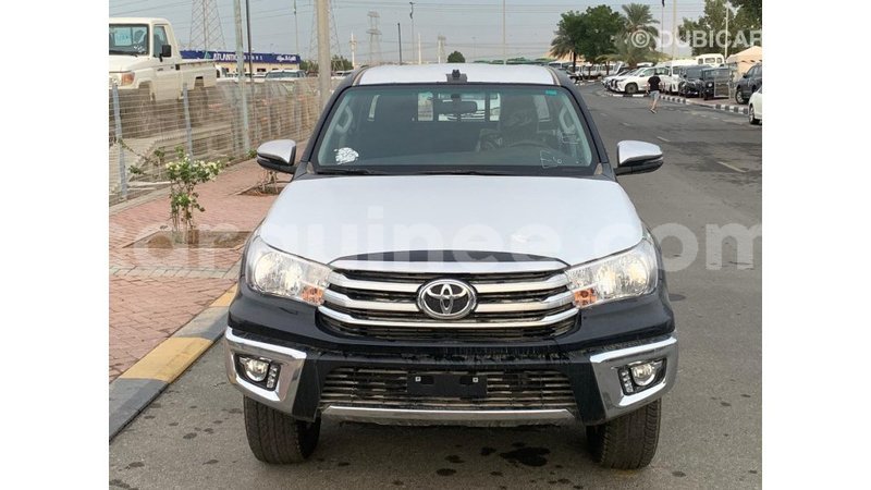 Big with watermark toyota hilux conakry import dubai 4496