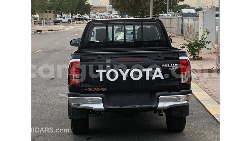 Big with watermark toyota hilux conakry import dubai 4496