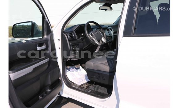 Buy Import Toyota Tundra White Car in Import - Dubai in Conakry Buy Import Toyota Tundra White Car in Import - Dubai in Conakry