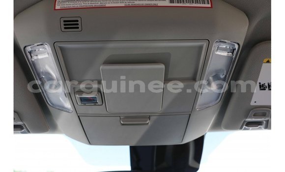 Buy Import Toyota Tundra White Car in Import - Dubai in Conakry Buy Import Toyota Tundra White Car in Import - Dubai in Conakry