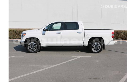 Buy Import Toyota Tundra White Car in Import - Dubai in Conakry Buy Import Toyota Tundra White Car in Import - Dubai in Conakry