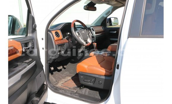 Buy Import Toyota Tundra White Car in Import - Dubai in Conakry Buy Import Toyota Tundra White Car in Import - Dubai in Conakry