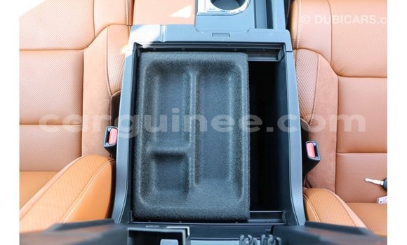 Buy Import Toyota Tundra White Car in Import - Dubai in Conakry Buy Import Toyota Tundra White Car in Import - Dubai in Conakry
