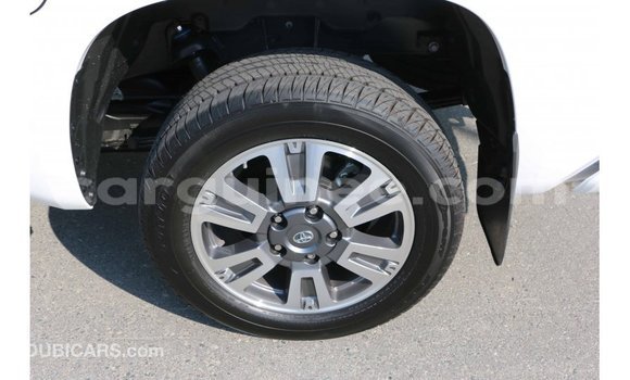 Buy Import Toyota Tundra White Car in Import - Dubai in Conakry Buy Import Toyota Tundra White Car in Import - Dubai in Conakry