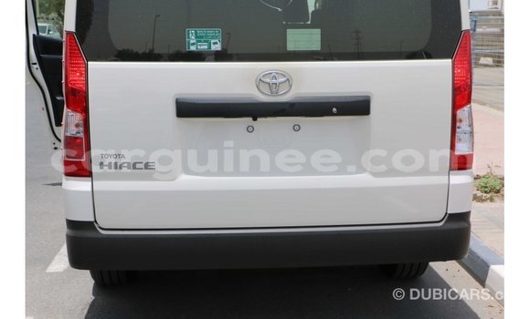 Buy Import Toyota Hiace White Car in Import - Dubai in Conakry Buy Import Toyota Hiace White Car in Import - Dubai in Conakry
