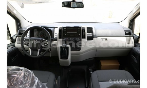 Buy Import Toyota Hiace White Car in Import - Dubai in Conakry Buy Import Toyota Hiace White Car in Import - Dubai in Conakry