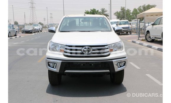 Buy Import Toyota Hilux White Car in Import - Dubai in Conakry Buy Import Toyota Hilux White Car in Import - Dubai in Conakry