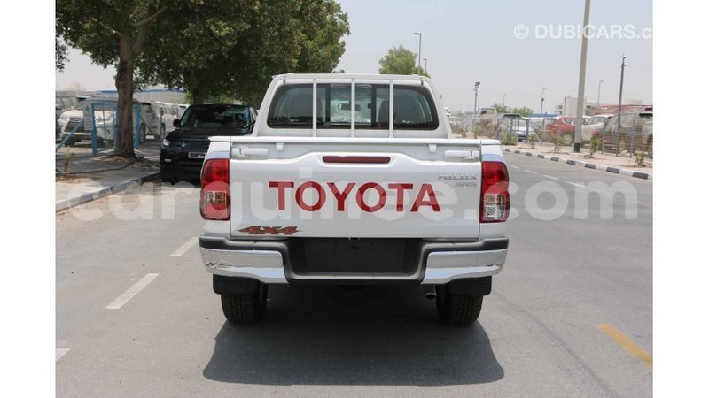 Big with watermark toyota hilux conakry import dubai 4506