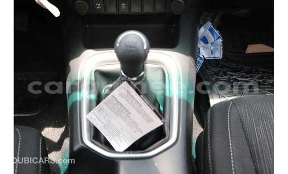 Buy Import Toyota Hilux White Car in Import - Dubai in Conakry Buy Import Toyota Hilux White Car in Import - Dubai in Conakry