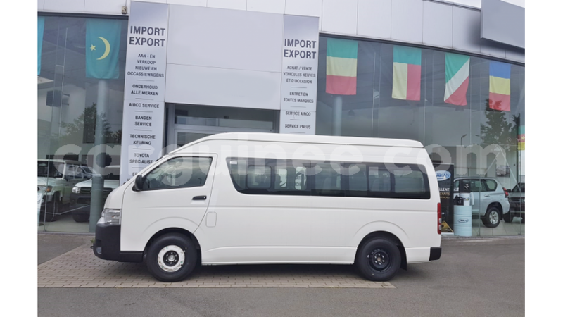 Big with watermark toyota hiace conakry import dubai 4508