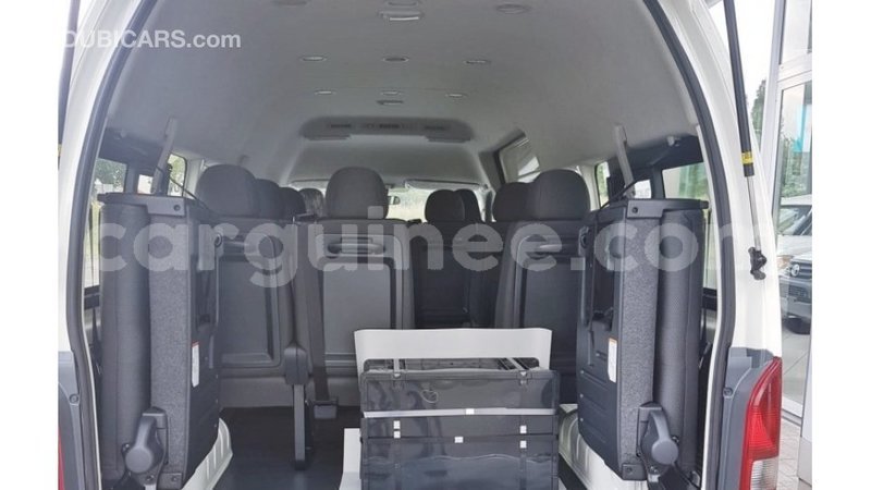 Big with watermark toyota hiace conakry import dubai 4508