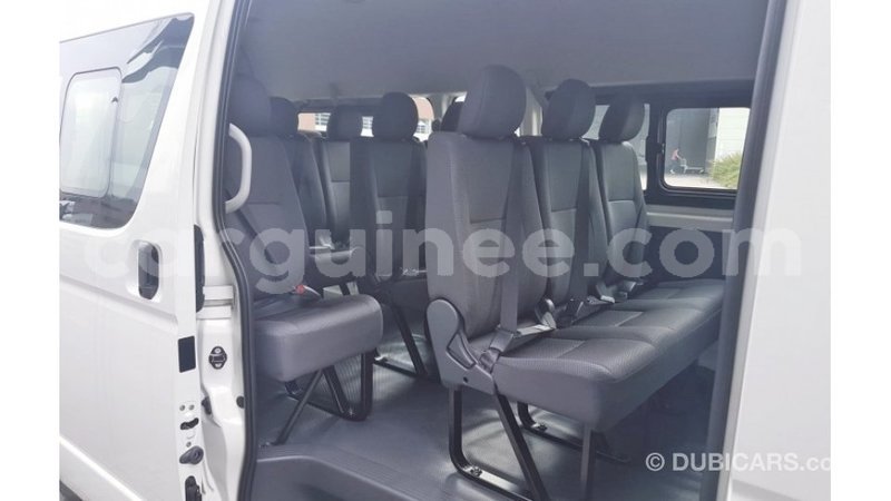 Big with watermark toyota hiace conakry import dubai 4508