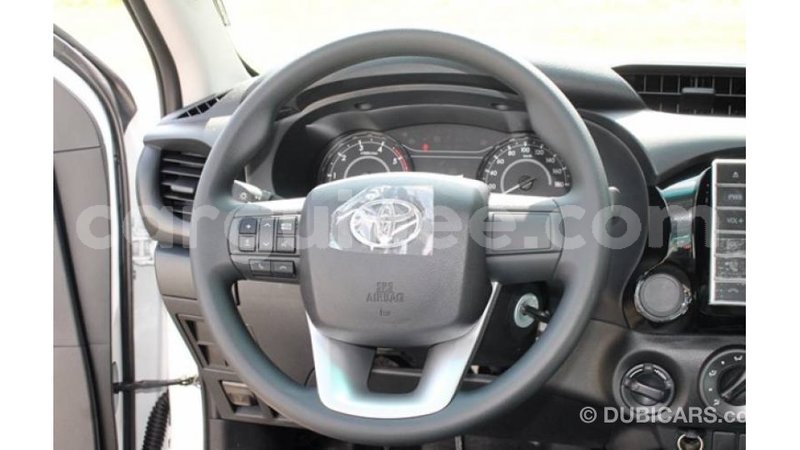 Big with watermark toyota hilux conakry import dubai 4509