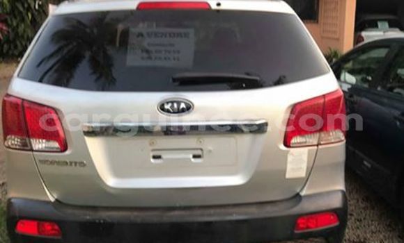 Acheter Occasion Voiture Kia Sorento Gris à Kaloum au Conakry Acheter Occasion Voiture Kia Sorento Gris à Kaloum au Conakry