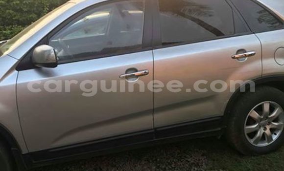 Acheter Occasion Voiture Kia Sorento Gris à Kaloum, Conakry Acheter Occasion Voiture Kia Sorento Gris à Kaloum, Conakry