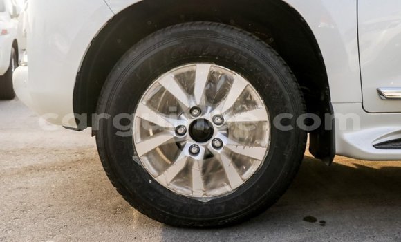 Buy Import Toyota Land Cruiser White Car in Import - Dubai in Conakry Buy Import Toyota Land Cruiser White Car in Import - Dubai in Conakry