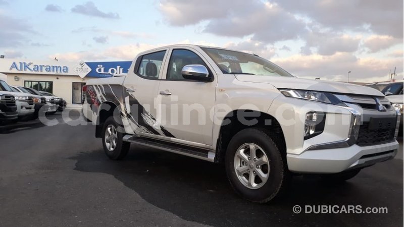 Big with watermark mitsubishi l200 conakry import dubai 4514