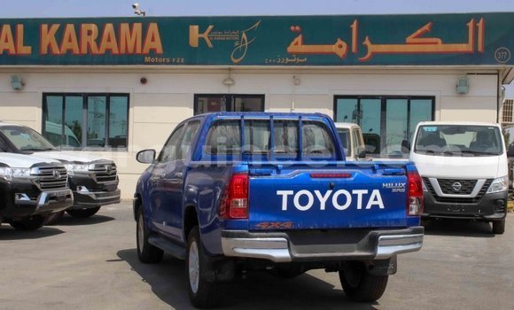 Acheter Import Voiture Toyota Hilux Bleu à Import - Dubai, Conakry Acheter Import Voiture Toyota Hilux Bleu à Import - Dubai, Conakry