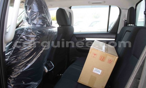 Buy Import Toyota Hilux Other Car in Import - Dubai in Conakry Buy Import Toyota Hilux Other Car in Import - Dubai in Conakry