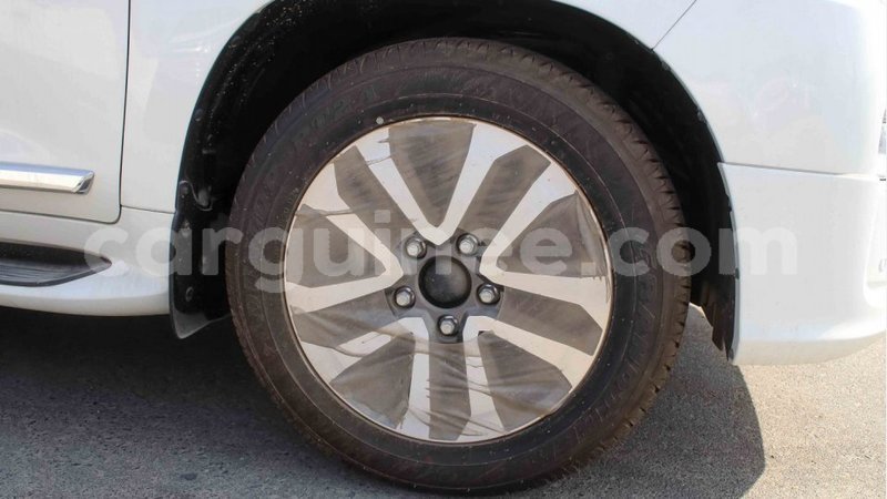 Big with watermark toyota land cruiser conakry import dubai 4518