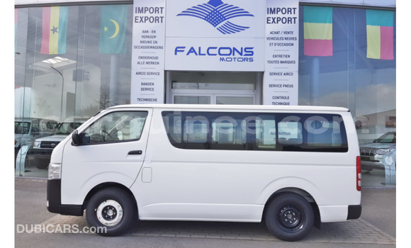 Buy Import Toyota Hiace White Car in Import - Dubai in Conakry Buy Import Toyota Hiace White Car in Import - Dubai in Conakry