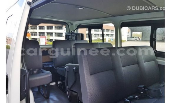 Buy Import Toyota Hiace White Car in Import - Dubai in Conakry Buy Import Toyota Hiace White Car in Import - Dubai in Conakry