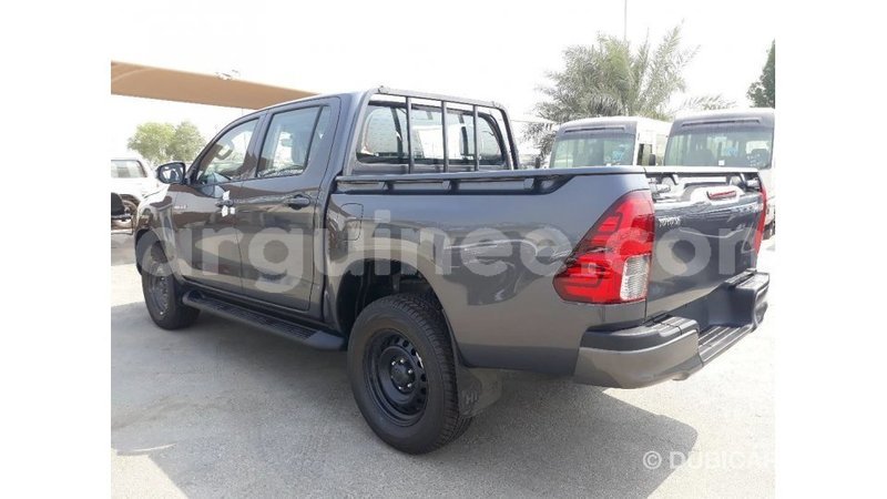 Big with watermark toyota hilux conakry import dubai 4525