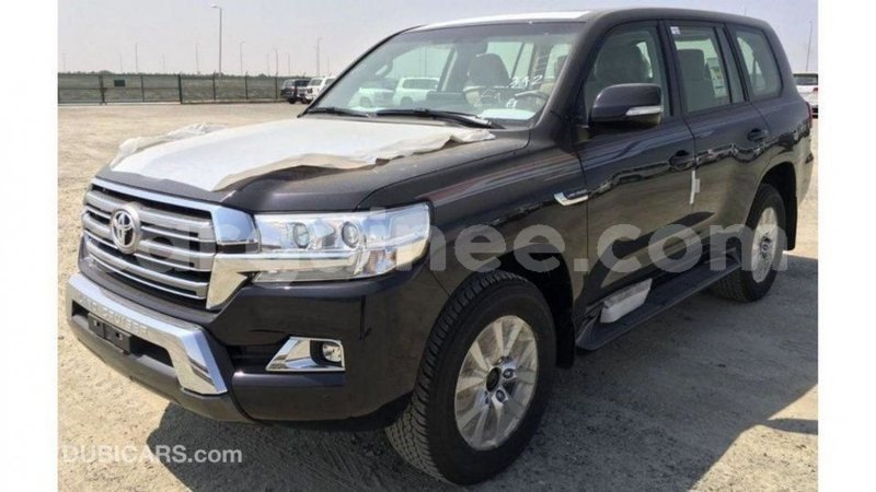 Big with watermark toyota land cruiser conakry import dubai 4526