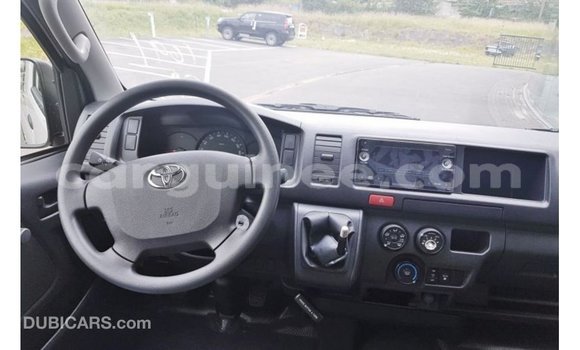 Buy Import Toyota Hiace White Car in Import - Dubai in Conakry Buy Import Toyota Hiace White Car in Import - Dubai in Conakry