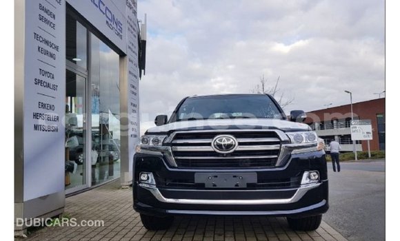 Buy Import Toyota Land Cruiser Black Car in Import - Dubai in Conakry Buy Import Toyota Land Cruiser Black Car in Import - Dubai in Conakry