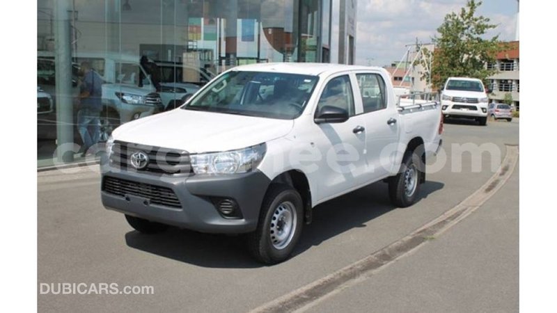 Big with watermark toyota hilux conakry import dubai 4539