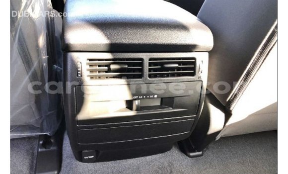 Acheter Import Voiture Toyota Land Cruiser Noir à Import - Dubai, Conakry Acheter Import Voiture Toyota Land Cruiser Noir à Import - Dubai, Conakry