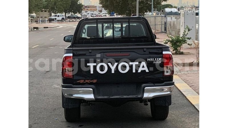 Big with watermark toyota hilux conakry import dubai 4552