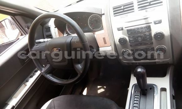 Buy Used Ford Escape Silver Car in Boke in Boke Buy Used Ford Escape Silver Car in Boke in Boke