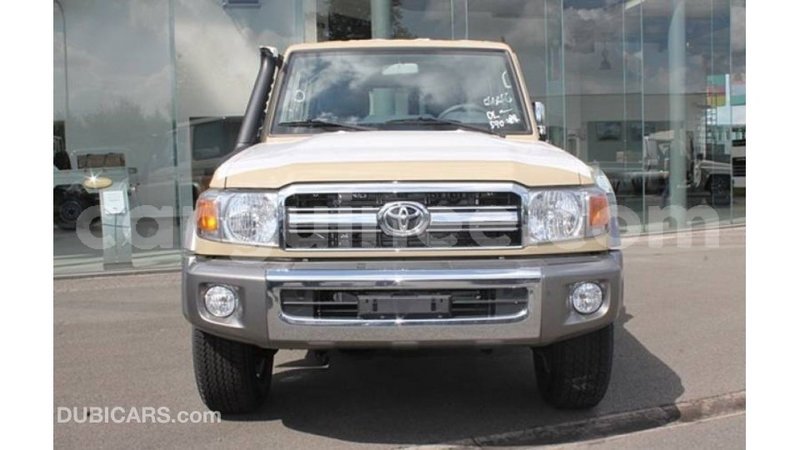 Big with watermark toyota land cruiser conakry import dubai 4561