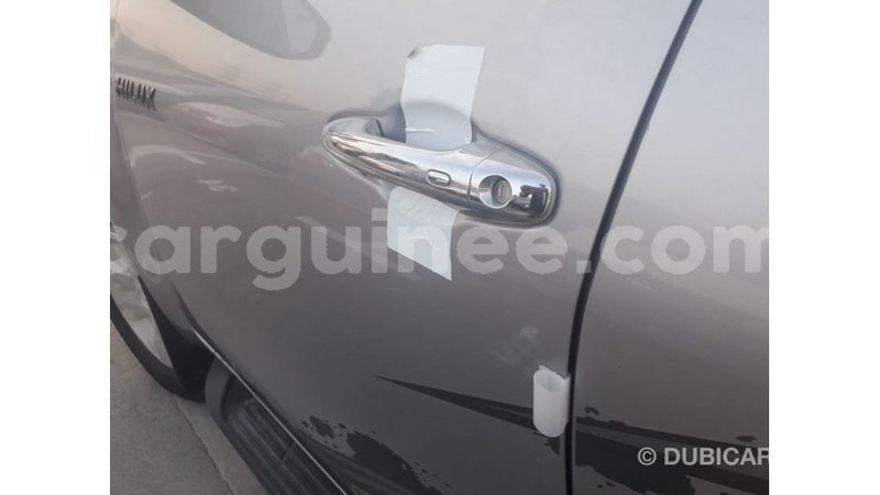 Big with watermark toyota hilux conakry import dubai 4570