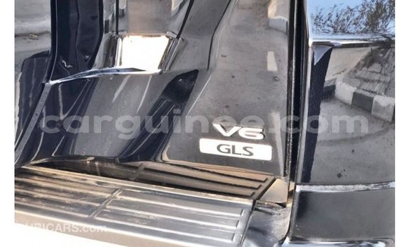 Acheter Import Voiture Mitsubishi Pajero Noir à Import - Dubai, Conakry Acheter Import Voiture Mitsubishi Pajero Noir à Import - Dubai, Conakry