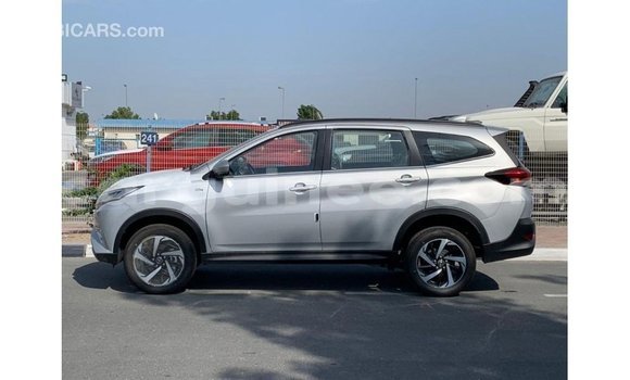 Acheter Import Voiture Toyota Rush Autre à Import - Dubai, Conakry Acheter Import Voiture Toyota Rush Autre à Import - Dubai, Conakry