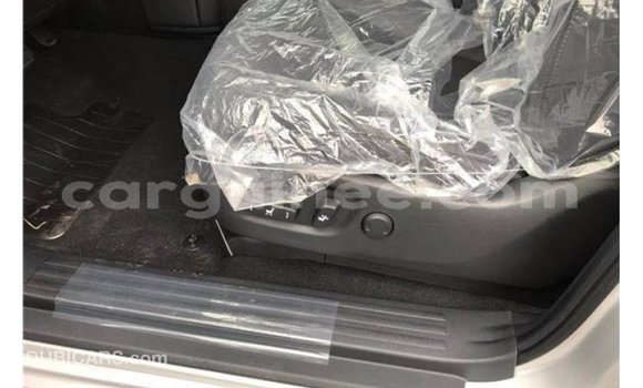 Buy Import Toyota Prado Other Car in Import - Dubai in Conakry Buy Import Toyota Prado Other Car in Import - Dubai in Conakry
