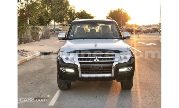 Buy Import Mitsubishi Pajero Black Car in Import - Dubai in Conakry Buy Import Mitsubishi Pajero Black Car in Import - Dubai in Conakry