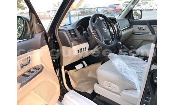 Buy Import Mitsubishi Pajero Black Car in Import - Dubai in Conakry Buy Import Mitsubishi Pajero Black Car in Import - Dubai in Conakry