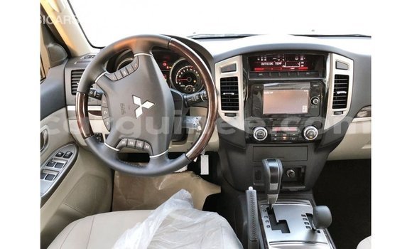Buy Import Mitsubishi Pajero Black Car in Import - Dubai in Conakry Buy Import Mitsubishi Pajero Black Car in Import - Dubai in Conakry