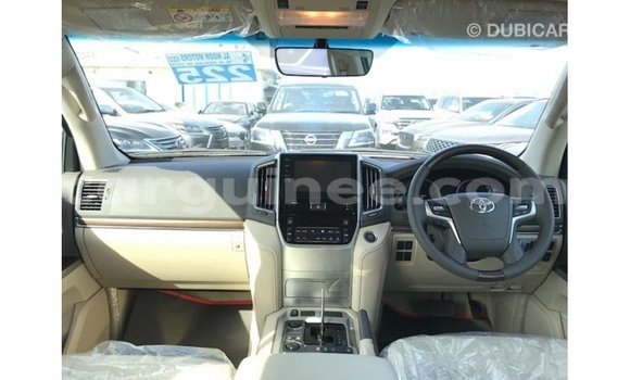 Buy Import Toyota Land Cruiser Other Car in Import - Dubai in Conakry Buy Import Toyota Land Cruiser Other Car in Import - Dubai in Conakry