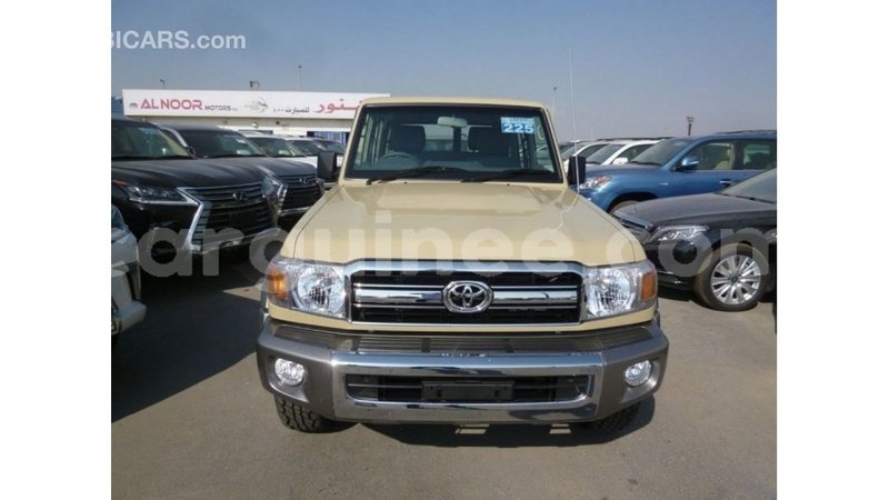 Big with watermark toyota land cruiser conakry import dubai 4595