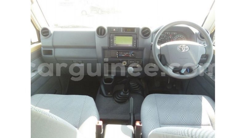 Big with watermark toyota land cruiser conakry import dubai 4595