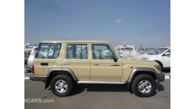 Big with watermark toyota land cruiser conakry import dubai 4595