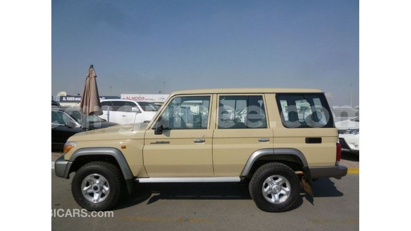 Big with watermark toyota land cruiser conakry import dubai 4595