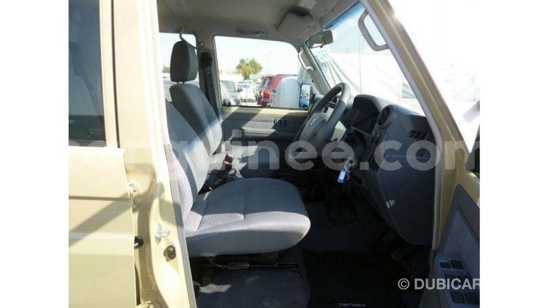 Big with watermark toyota land cruiser conakry import dubai 4595