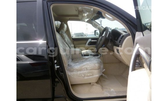 Buy Import Toyota Land Cruiser Black Car in Import - Dubai in Conakry Buy Import Toyota Land Cruiser Black Car in Import - Dubai in Conakry