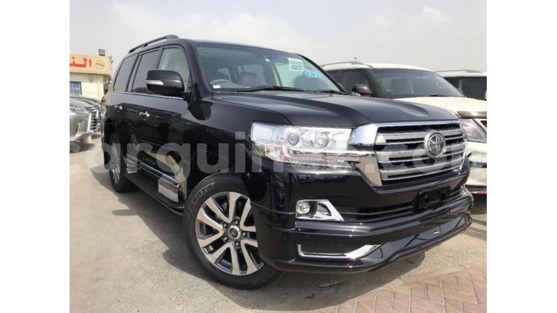 Big with watermark toyota land cruiser conakry import dubai 4598